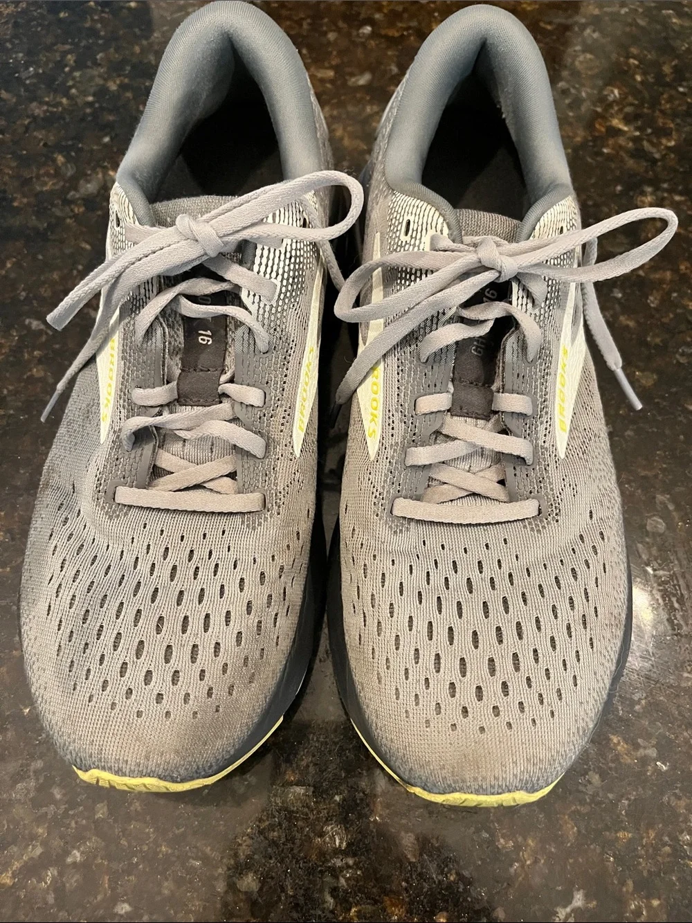 Men's Gray/Green sole Running Shoes  - Lightweight Comfort